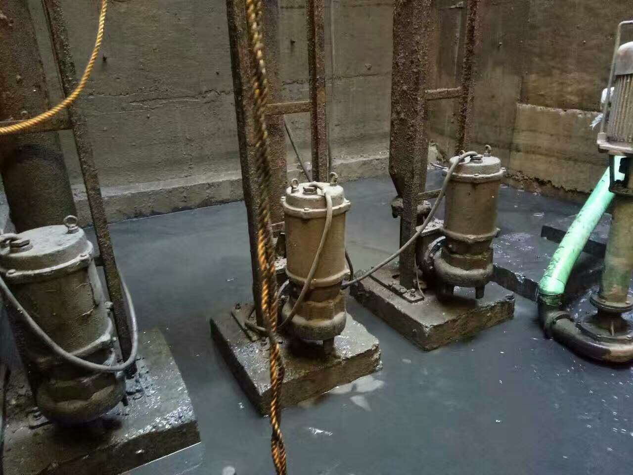 宁洱污水池清理